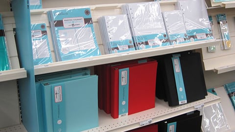 Staples Martha Stewart 'Build A Binder' In-Line Display