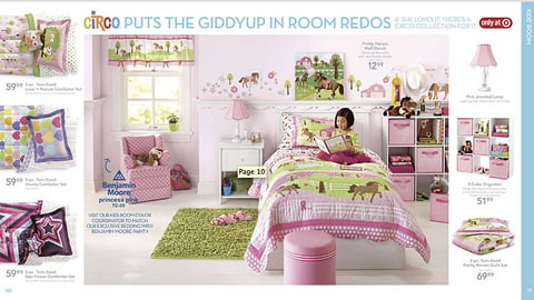 Target Circo Catalog Spread