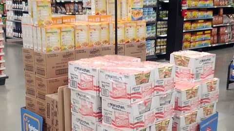 Walmart 'Fighting Hunger Together' Pallet