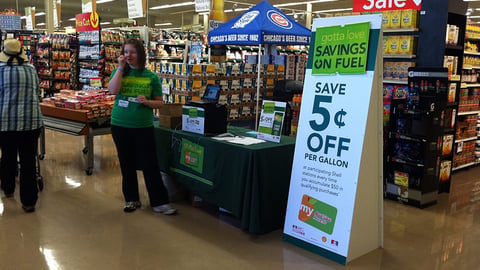 Jewel-Osco 'Fuel Rewards' Registration Table