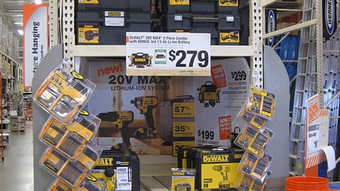 Home Depot DeWalt 'Bonus' Endcap