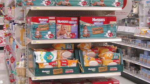 Target Huggies Hawaiian Endcap