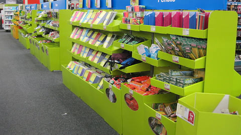 Staples Back-to-School Merchandising