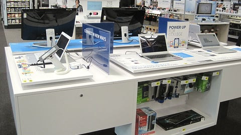 Best Buy 'Experience Table' Display