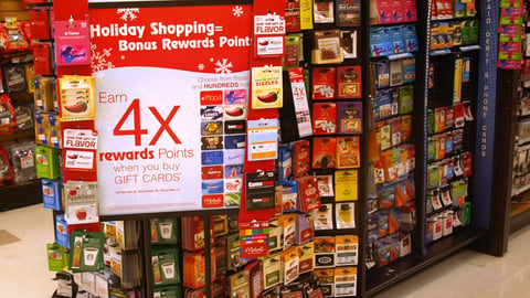 Ralphs Gift Card Holiday Endcap