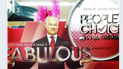 Walgreens 'People's Choice Awards' Facebook Update