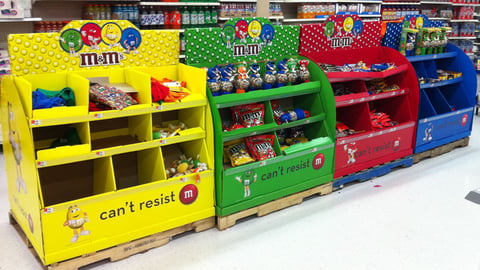 M&M's 'Can't Resist' Summer Pallets