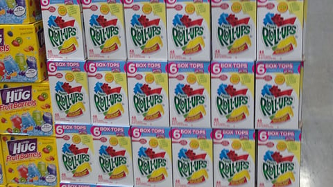 Fruit Roll-Ups '6 Box Tops' Sam's Club Pallet