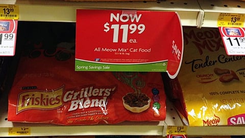 PetSmart Meow Mix 'Spring Savings Sale' Price Sign