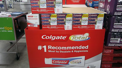 Colgate Total '#1 Recommended' Pallet Display