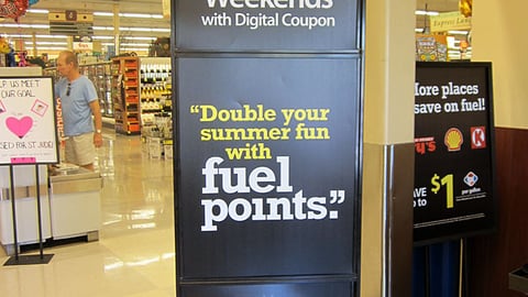 Fry's 'Fuel Points Weekends' Stanchion Sign