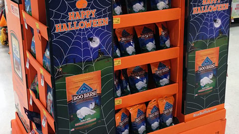 Blue Buffalo 'Happy Halloween' Half-Pallet