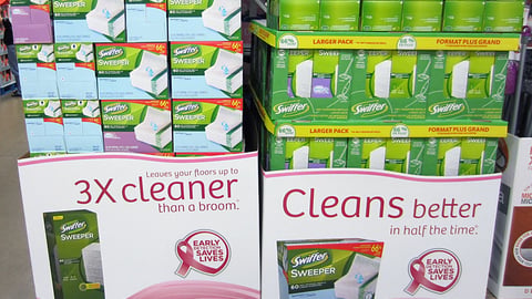 Swiffer 'Early Detection' Pallet Displays