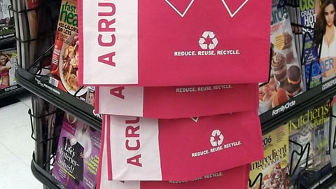 A&P NFL 'A Crucial Catch' Bags