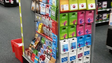 Staples 'Great Gifts Made Easy' Rack Header