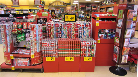 Vons Holiday Merchandising