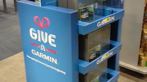 Garmin Best Buy Holiday Floorstand