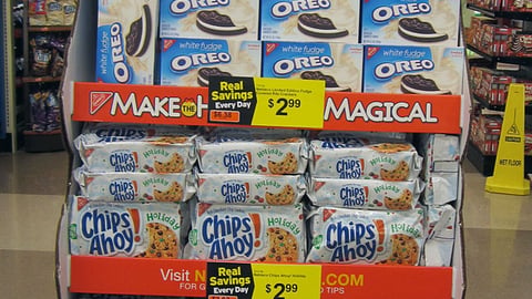 Nabisco 'Make the Holidays Magical' Floorstand