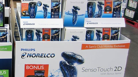 Norelco Sam's Club 'Holiday Exclusive' Pallet Display