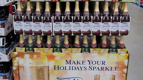 Welch's 'Holidays Sparkle' Pallet Display