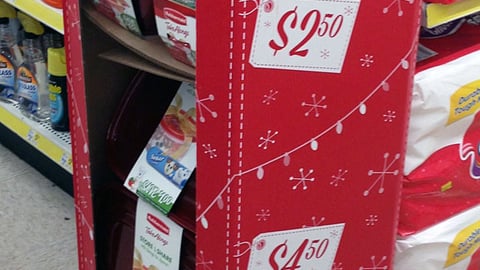 Rubbermaid 'Store & Share' Shipper