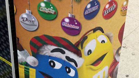 Mars Holiday Dump Bin
