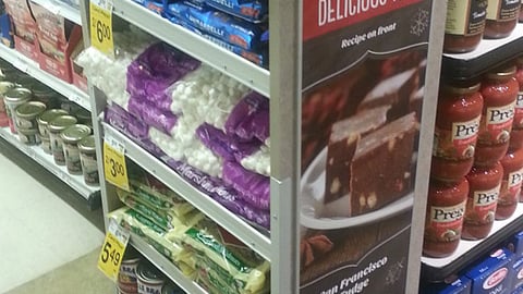 Dominick's 'San Francisco Fudge' Floorstand