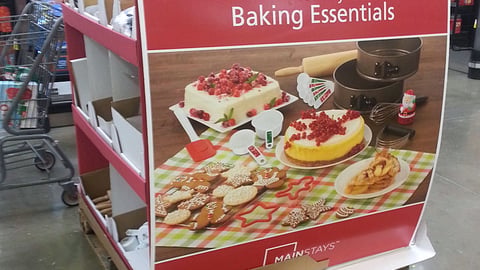Walmart Mainstays 'Holiday Baking Essentials' Pallet