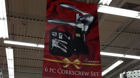 Bed Bath & Beyond Rabbit Banner