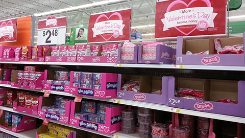 Walmart 'More Valentine's Day for Your Money' In-Line Merchandising