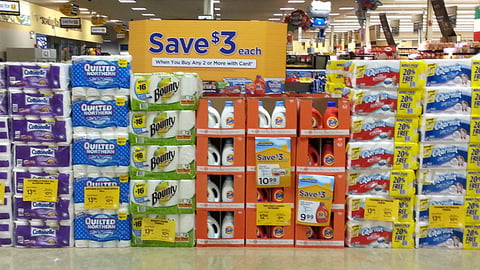 Dominick's 'Save $3 Each' Display