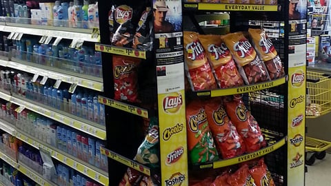 Frito-Lay Dollar General 'Share the Stage' Endcap