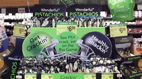 Wonderful Pistachios 'Crackin' Gangnam Style' Display