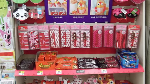 Hallmark Hershey 'Say Something Sweet' Inline Display