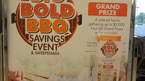 Food Lion 'Big Bold BBQ' Stanchion Sign