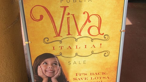 Publix 'Viva Italia' Stanchion