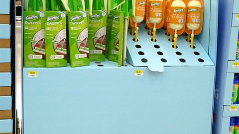 Swiffer Walmart 'Say Hello to Spring' Half-Pallet