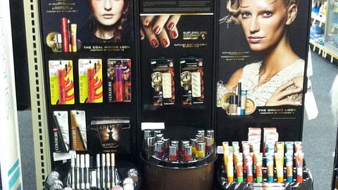 CoverGirl 'Catching Fire' Endcap