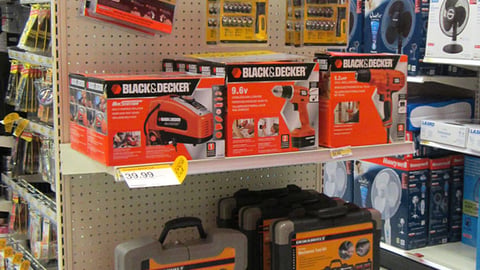 Target 'A Day for Dad' Tool Endcap