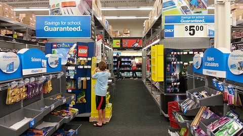 Staples Back-to-School Merchandising