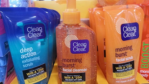 Clean & Clear Walmart 'Win' Packaging