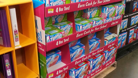 Ziploc Walmart '4 Box Tops' Pallet Display