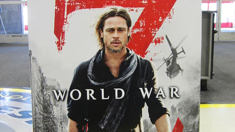 'World War Z' FLoorstand