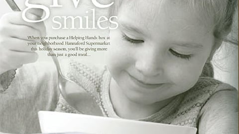 Hannaford 'Helping Hands' Print Ad