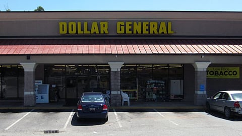Dollar General Exterior