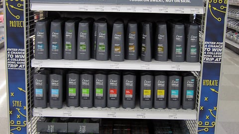 Dove Meijer 'Take Pride in Your Pregame' Endcap