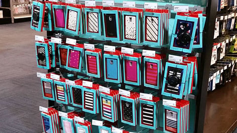 Best Buy Kate Spade Endcap