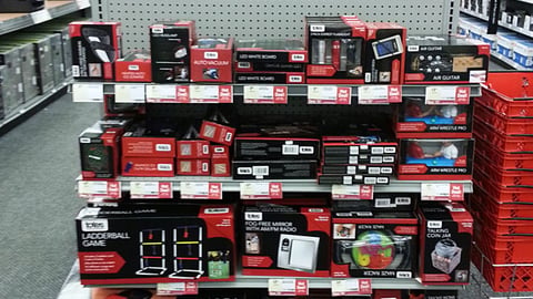 Staples 'Price Match Guarantee' Endcap Header