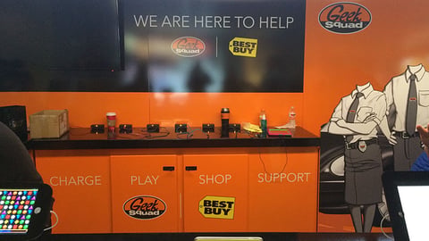 Geek Squad Pop-Up Shop Charging Station