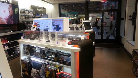 RadioShack 'Concept Store' Interior